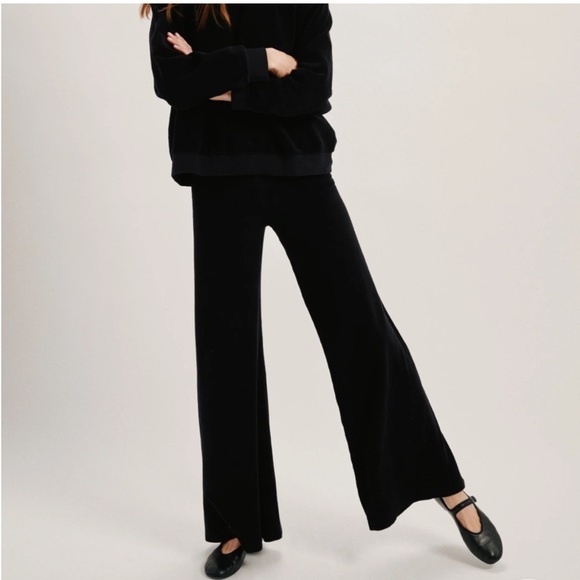 Suzi Kondi Pants Zephyra Terry Cloth Flare in Black - Picture 1 of 8